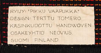 Terttu Tomero, A Finnish long pile rya rug for Neovius. Ca 75 x 458 cm.