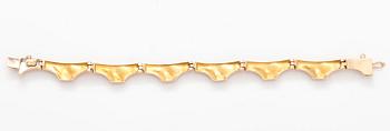 BJÖRN WECKSTRÖM, A 14K gold bracelet "Golden bridge". Lapponia 1976.