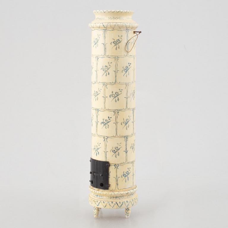 Dockskåpsmöbler, 8 delar samt accessoarer, Berit Bergström, Nolbyn, Värmländskt Hantverk, 1940-/50-tal.