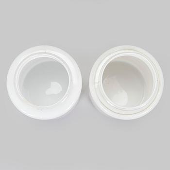 Vägglampor / utebelysning, 2 st, modell AT 32,  Itsu, 1900-talets mitt.