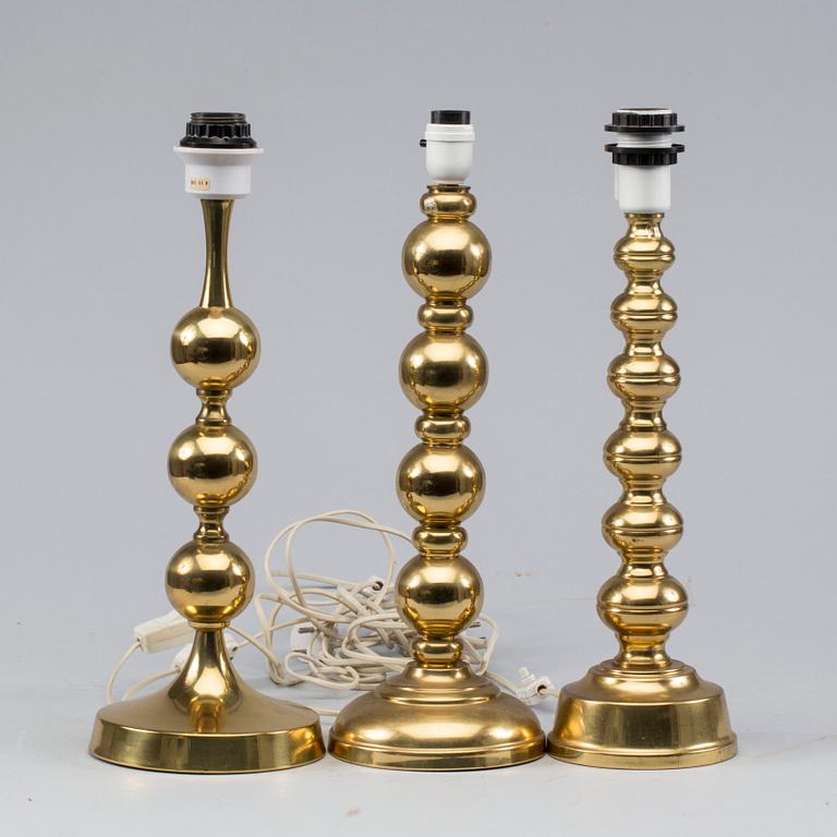 BORDSLAMPOR, 3 st. Bland annat en märkt Enco Nr 69. 1900-talets andra hälft.