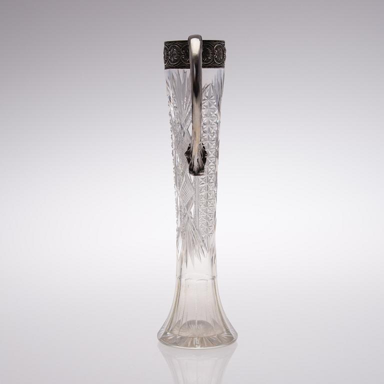 VAS, slipat glas och silver, 15 Artellen Moskva 1915-17,