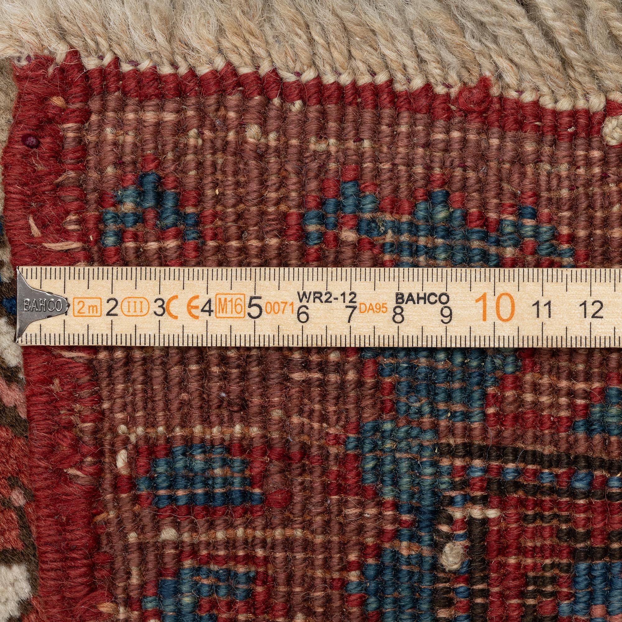 Carpet, gallery carpet, Sarab, approx. 383 x 104 cm.