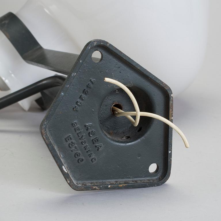 VÄGGLAMPA, ASEA, 1900-talets mitt.