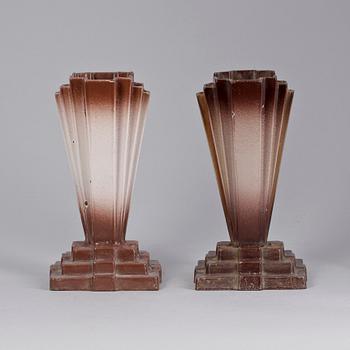 VASER, ett par, gjutjärn, art deco, EBE-verken, Husqvarna 1900-talets första decennier.