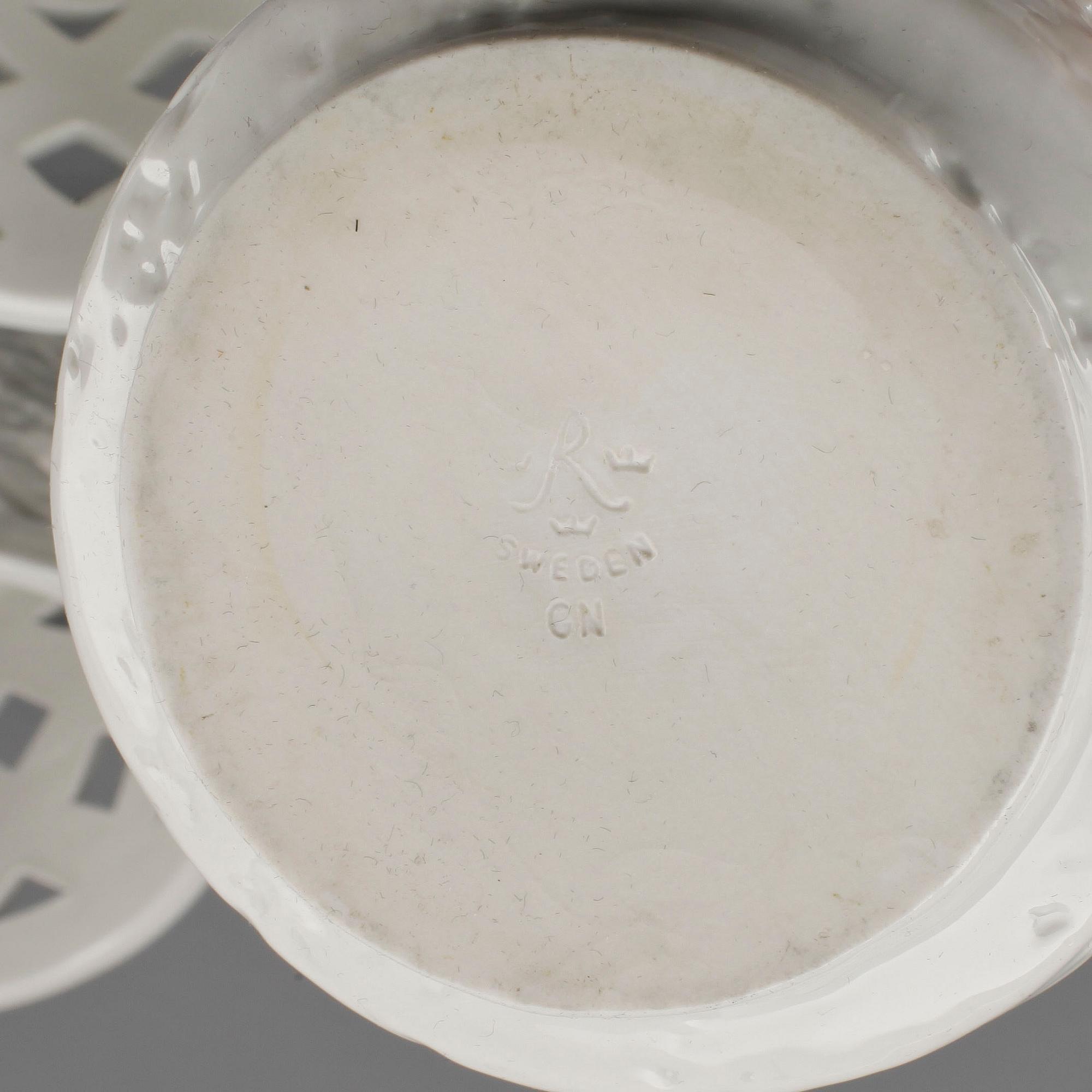 YTTERFODER, 5+1st, stengods, Gunnar Nylund, Rörstrand samt en Gustavsberg, 1900-talets andra hälft.