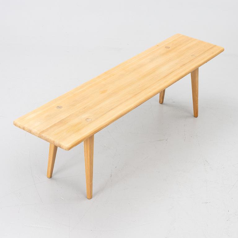 A pine bench, pine, 1970s/80s.