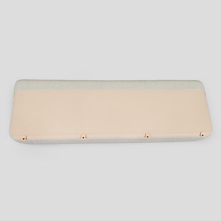 Flemming Lassen, sohva, "Vilhelm", valmistaja Audo Copenhagen. Uustuotanto. Muotoiltu 1935.