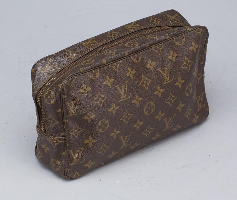 NECESSÄR, "Trosse de toilette", Louis Vuitton.