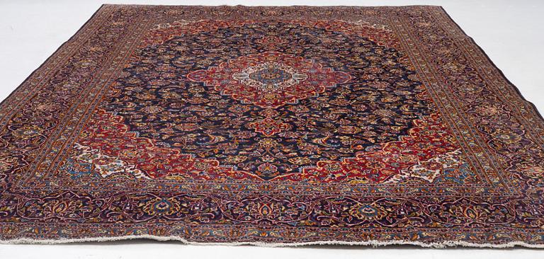 Carpet, Keshan, approx. 400 x 295 cm.