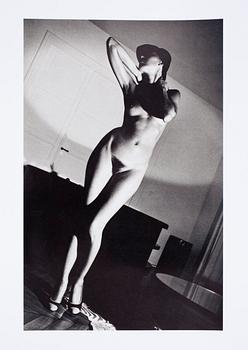 HELMUT NEWTON, "In my apartment", Paris, 1978, offsetlitografi, bär sign.