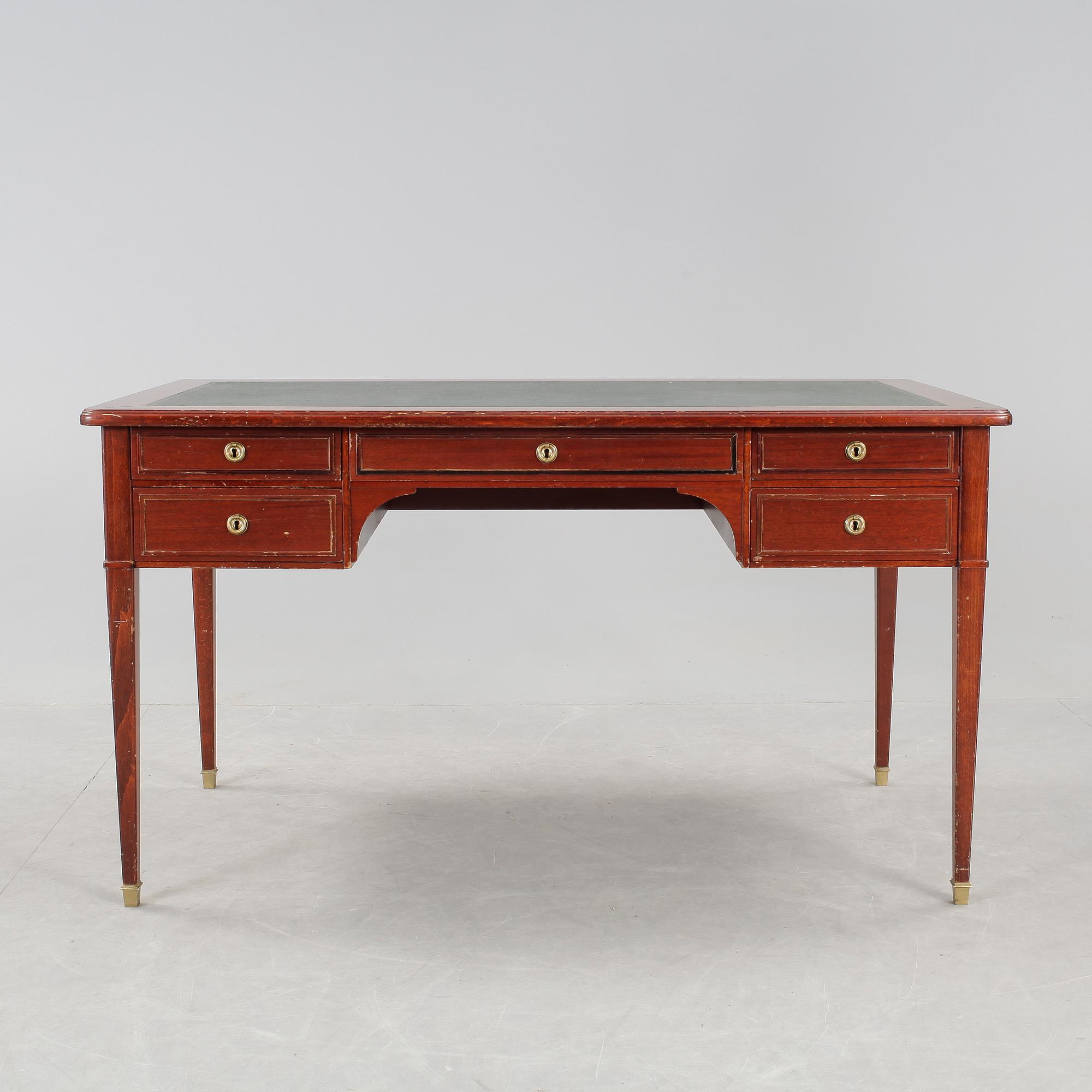 SKRIVBORD, gustaviansk stil, 1900-tal.