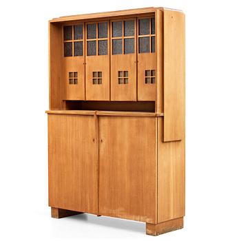 Alfred Grenander, an Art Nouveau oak cabinet, Germany ca 1909.