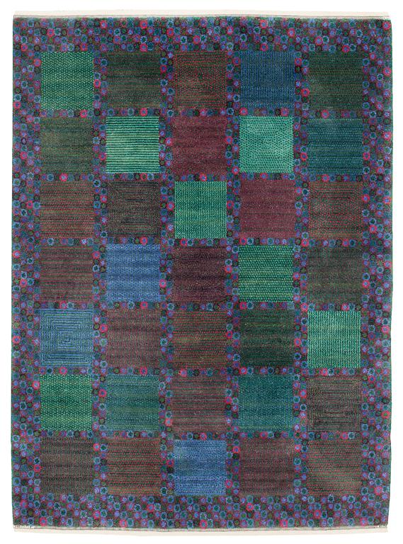 CARPET. "Gröningen". Flossa. 246 x 183 cm.