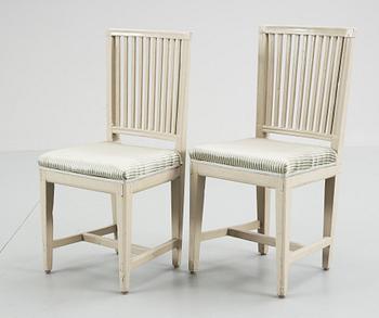 STOLAR, ett par, gustaviansk provins, tidigt 1800-tal.