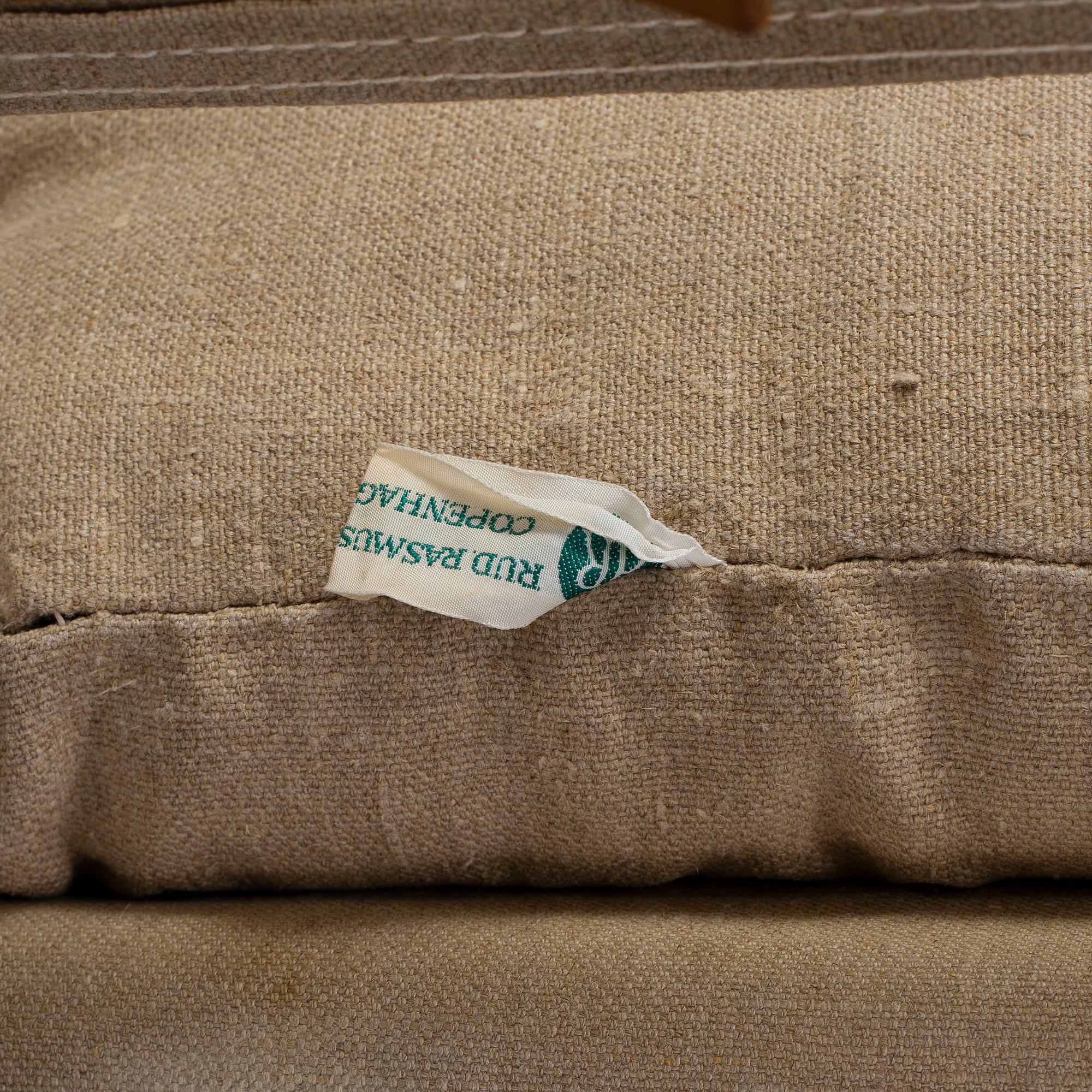 FÅTÖLJER, ett par, "Safari", Kaare Klint, Danmark, 1900-talets andra hälft.