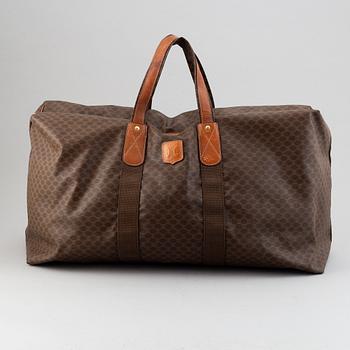 Céline, a canvas weekendbag.