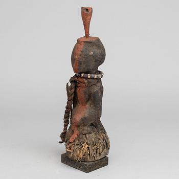 Ancestor figure, Basonge, DR Congo.