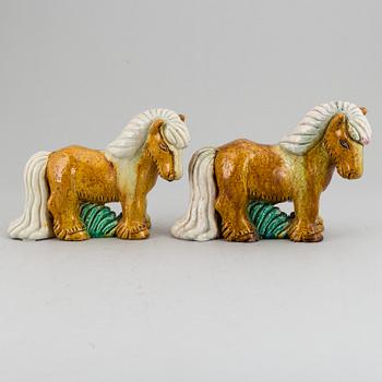 GUNNAR NYLUND, two stoneware sculptures of horses, Rörstrand, Sweden mid 20th century.