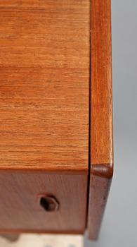 SIDEBOARD, "Trio", Nils Jonsson, Troeds, 1900-talets andra hälft.