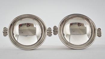 SKÅLAR, ett par, silver, W.A. Bolin, Stockholm, 1938, vikt ca 200g.