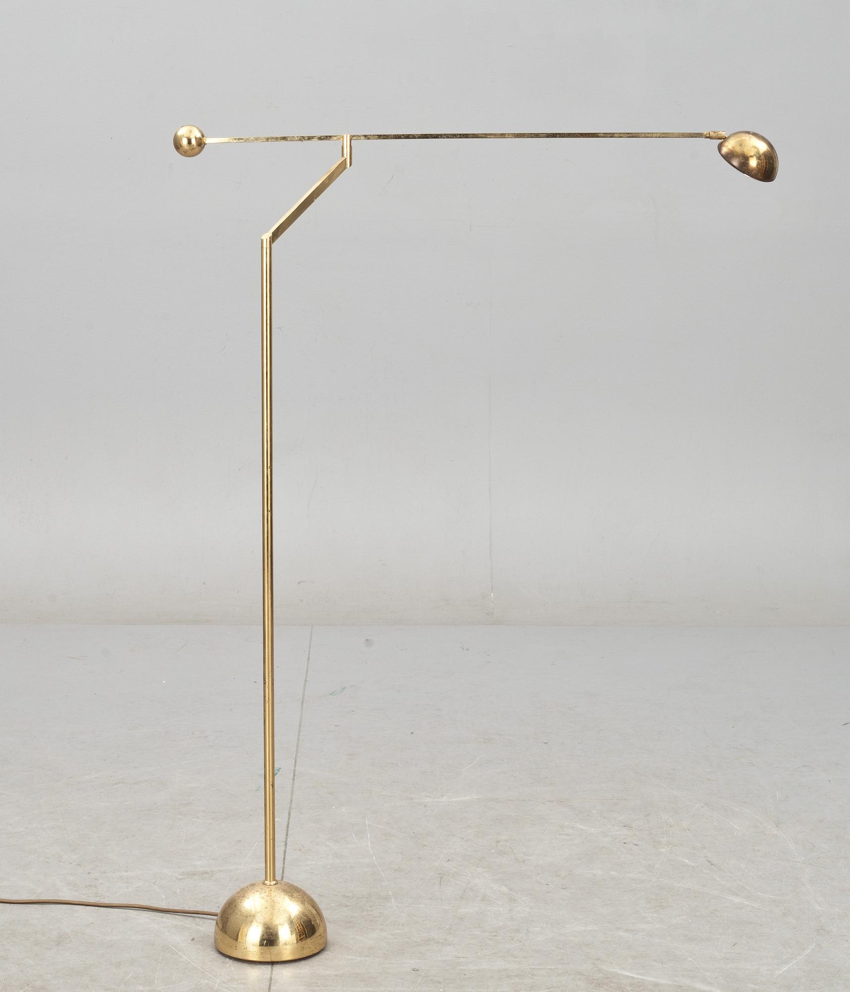 GOLVLAMPA, 1900-talets andra hälft.