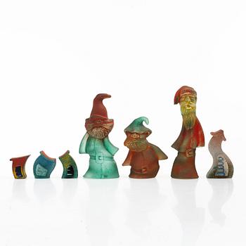 Kjell Engman, seven 'Christmas' figuriens, Kosta Boda.