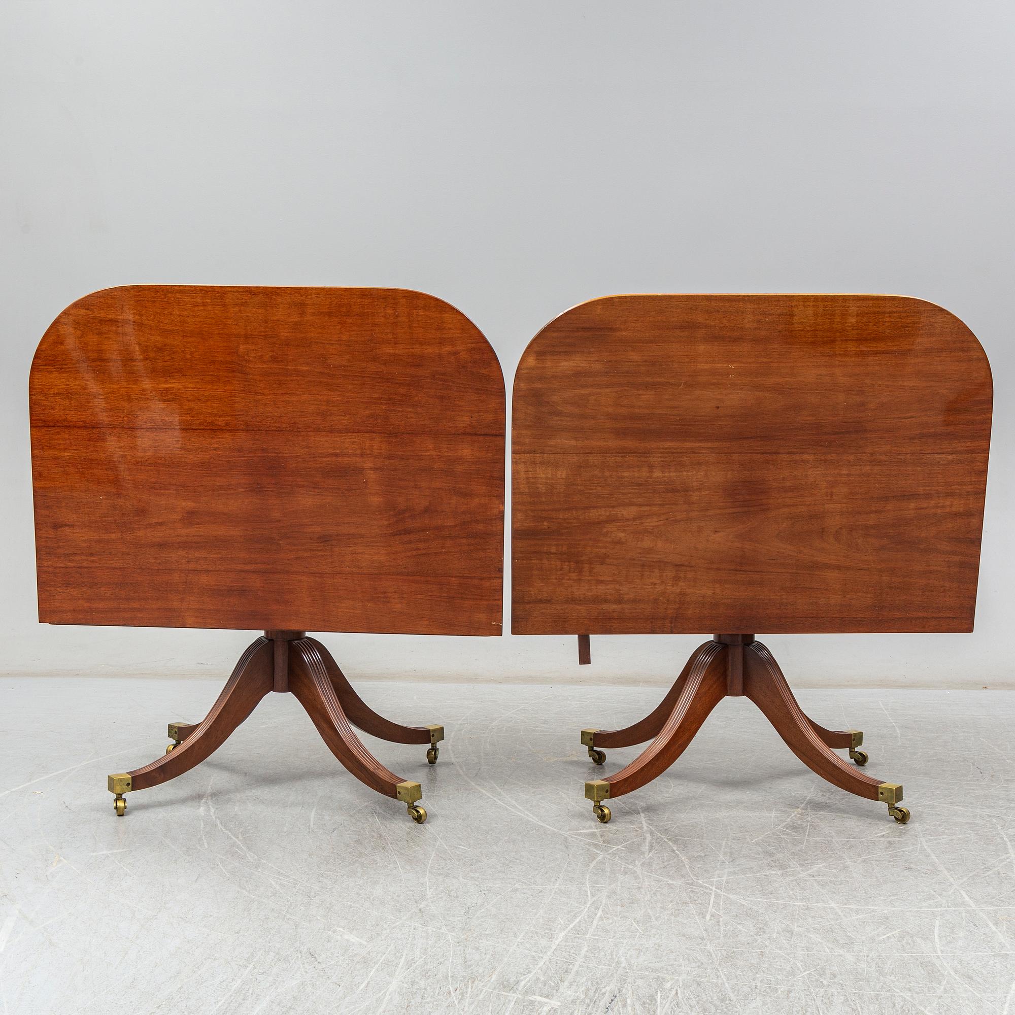 A Regency-style dinner table, second half of the 20th century.