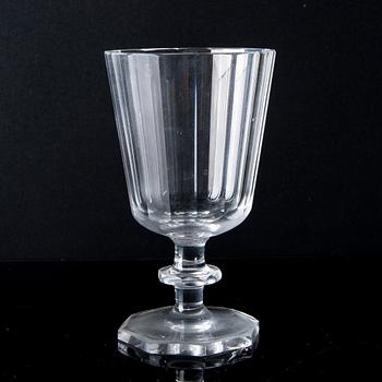 ELIS BERGH, a part 'Karlberg' glass service, for Kosta, 59 pieces.