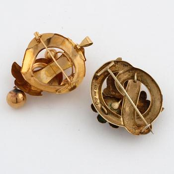 Two brooches, one by  Juvelfabriken, Stockholm, 1946.