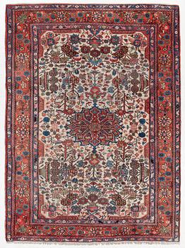 Carpet, Hamadan, approx. 275 x 205 cm.