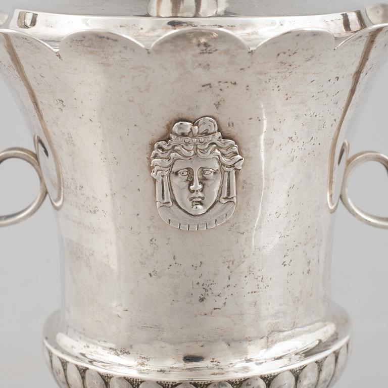 A Swedish silver Empire sugarbowl, mark of Petter Adolf Sjöberg, Stockholm 1813.