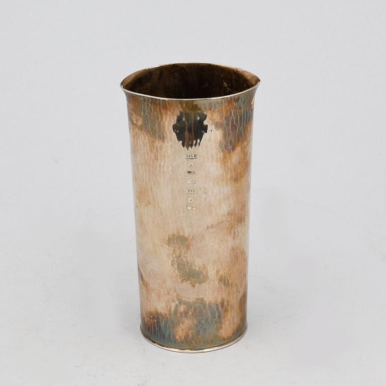 VAS, sterlingsilver, Sigurd Persson, Stockholm 1978. Vikt ca 244 gram.