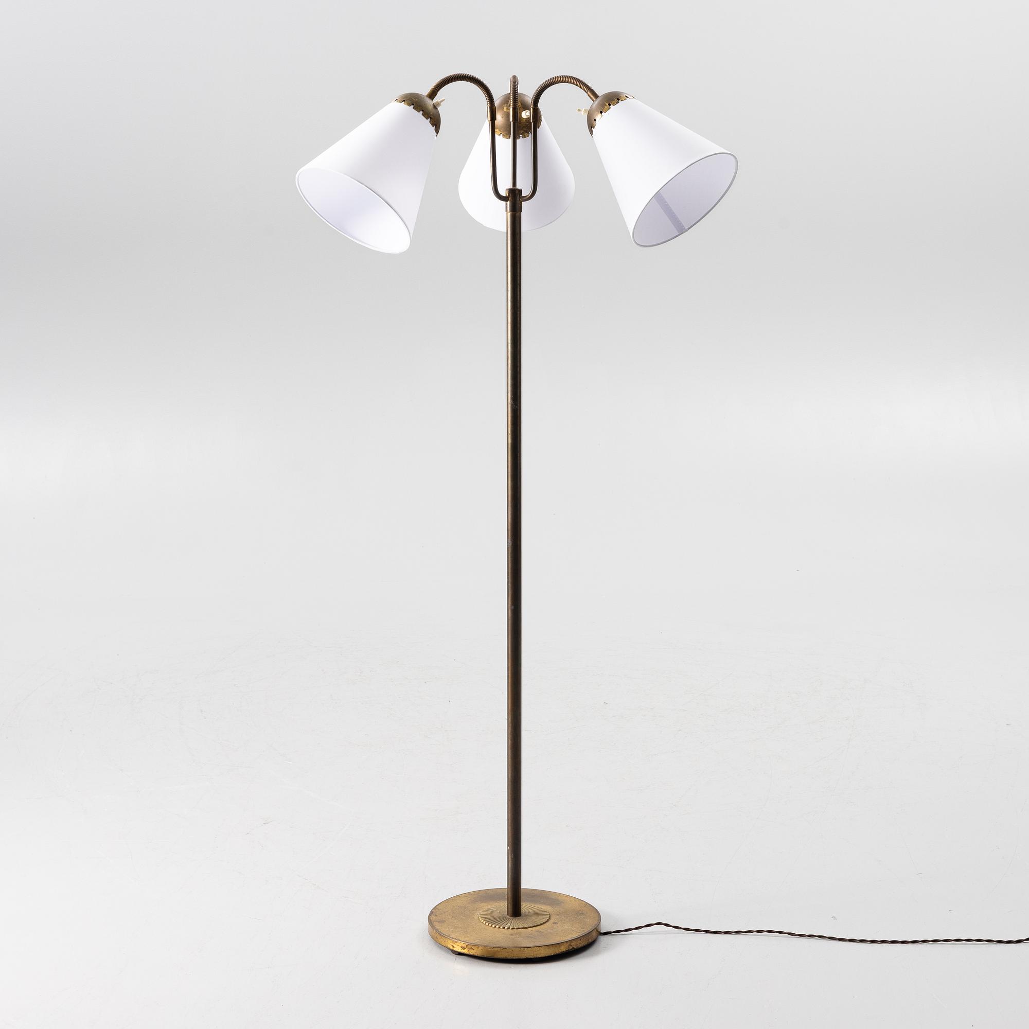 Harald Notini, a floor lamp model "15352", Arvid Böhlmarks Lampfabrik, Stockholm, 1940s.