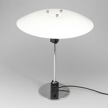 POUL HENNINGSEN, bordslampa, "PH-4/3", Louis Poulsen, Danmark, 1900-talets slut.
