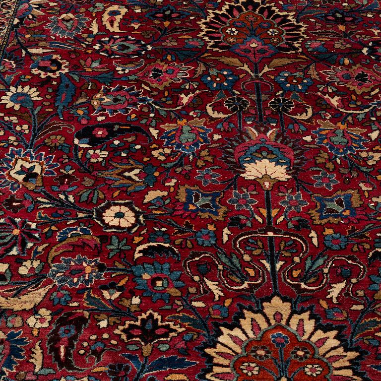 MATTA, semiantik, Meshed sannolikt Ca 404 x 310 cm.