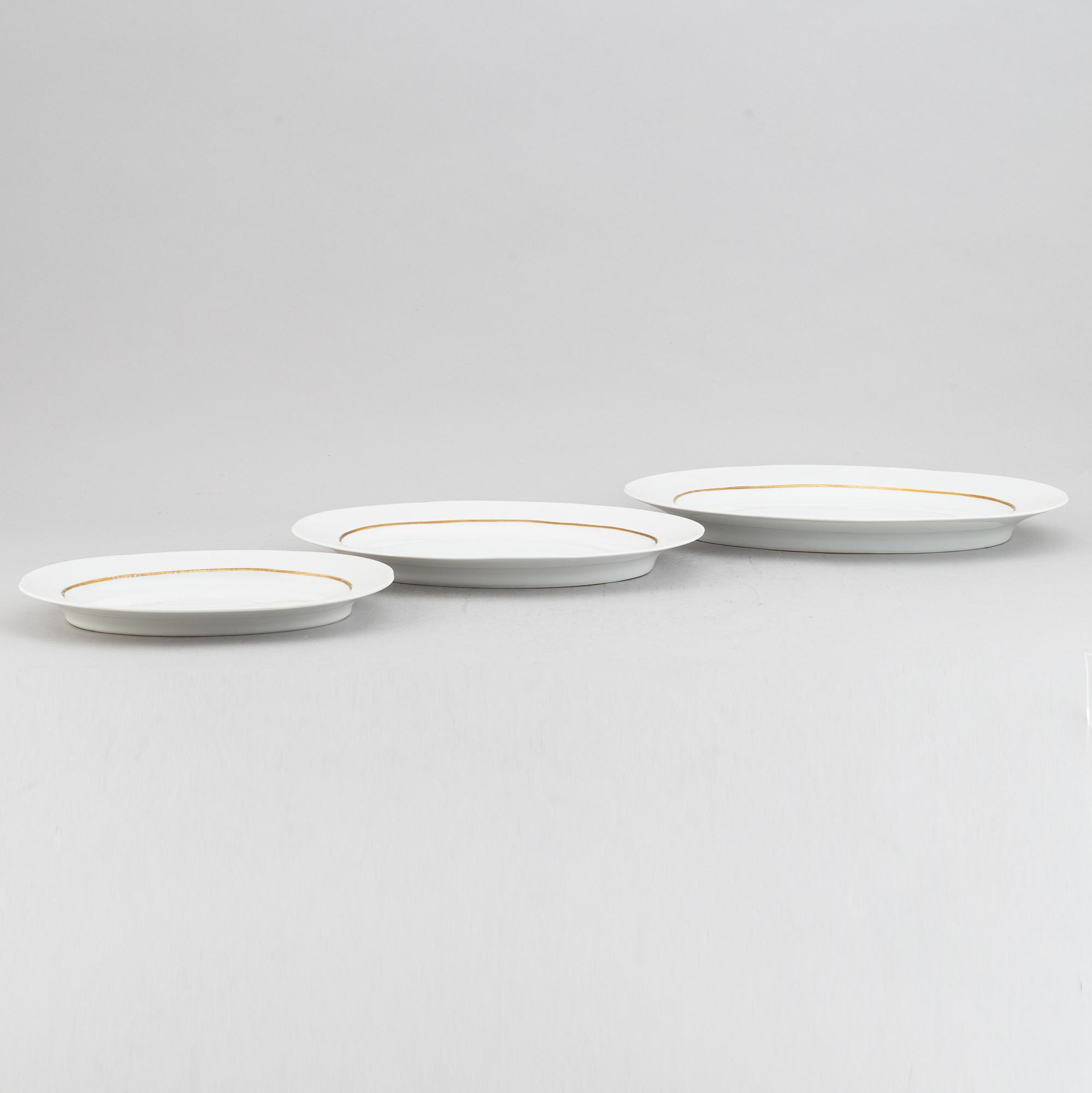 Louise Adelborg, Mat, kaffe- och teservis, Porslin, 110 delar, "Swedish Grace"/"Nationalservisen", Rörstrand.