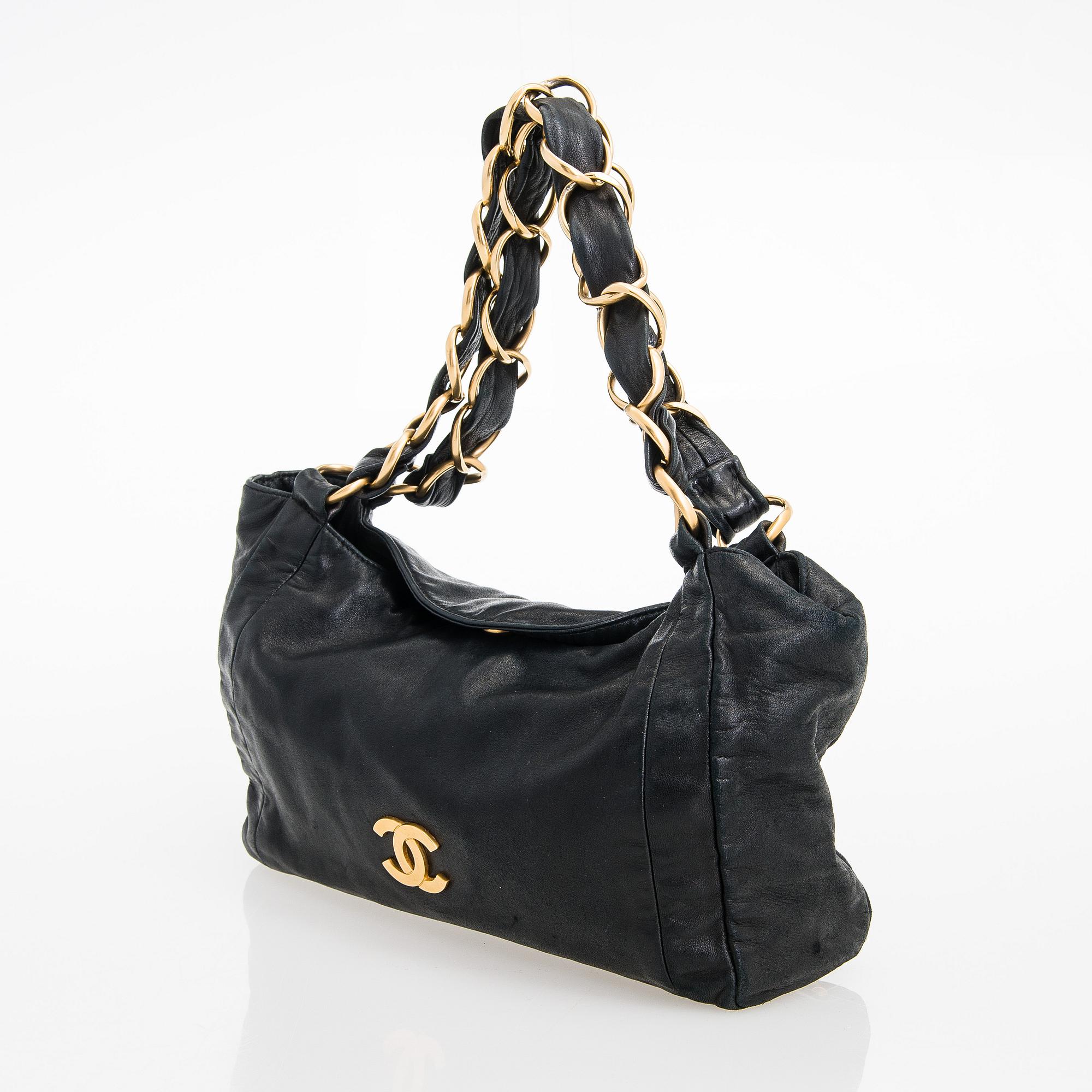 Chanel, an 'Olsen' hobo shoulder bag, 2002-2003.