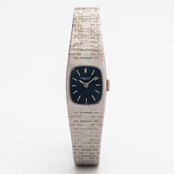 International Watch co., wristwatch, 15 mm.