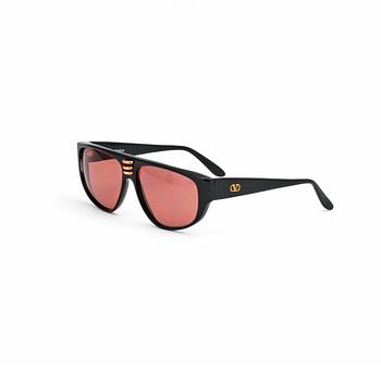 VALENTINO, a pair of sunglasses, nr. 523, 1980's.