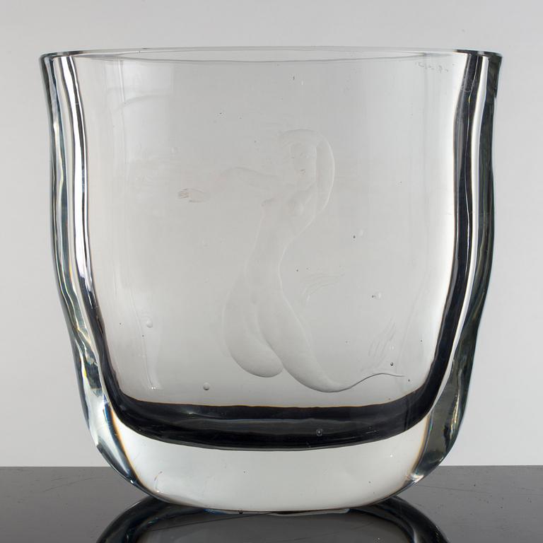 VICKE LINDSTRAND, glas, Orrefors, signerad.