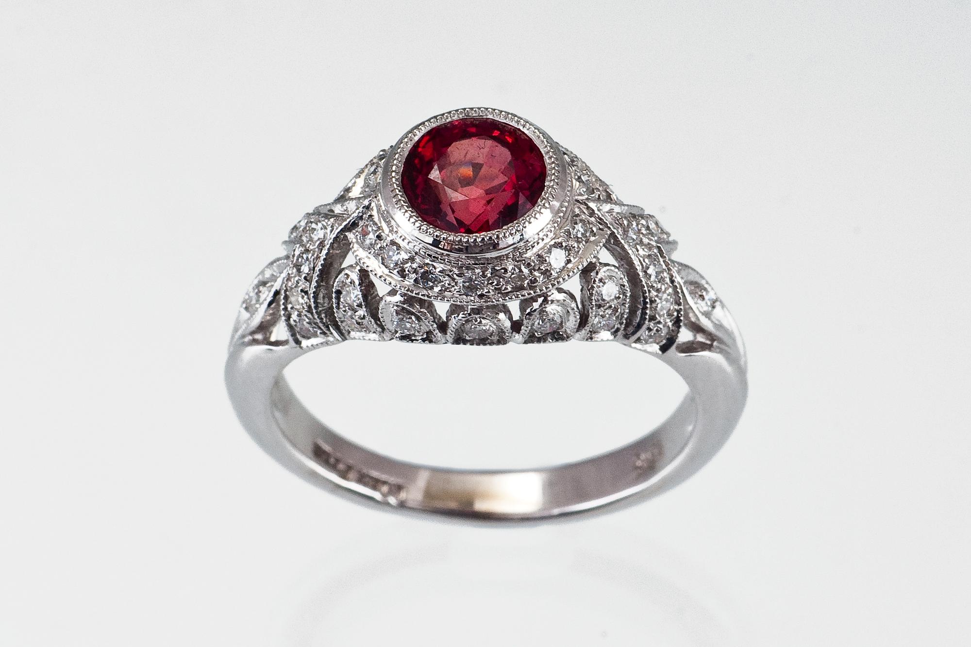 RING.