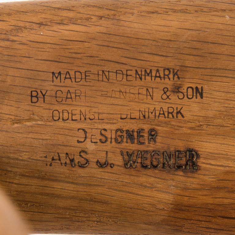 Hans J Wegner, fåtölj, modell CH 22, Carl Hansen & Sons, Odense.