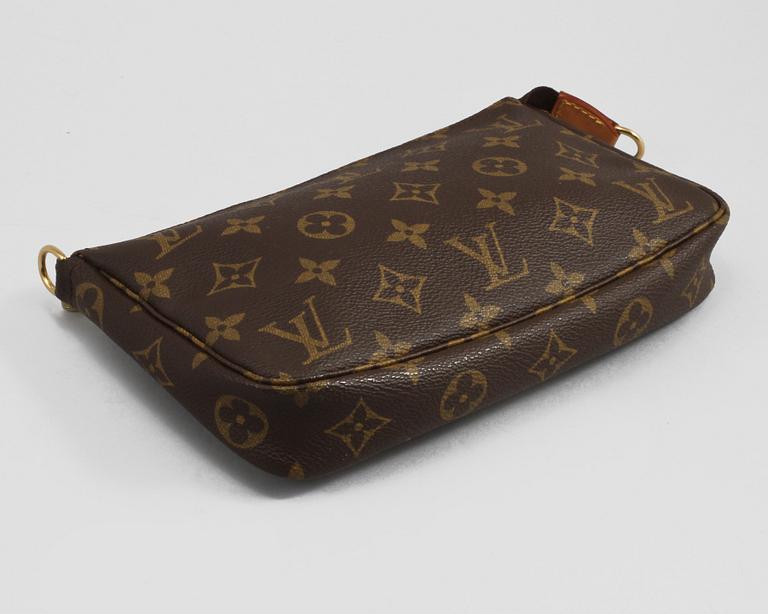 VÄSKA, "Pochette Accesoires 21", Louis Vuitton.