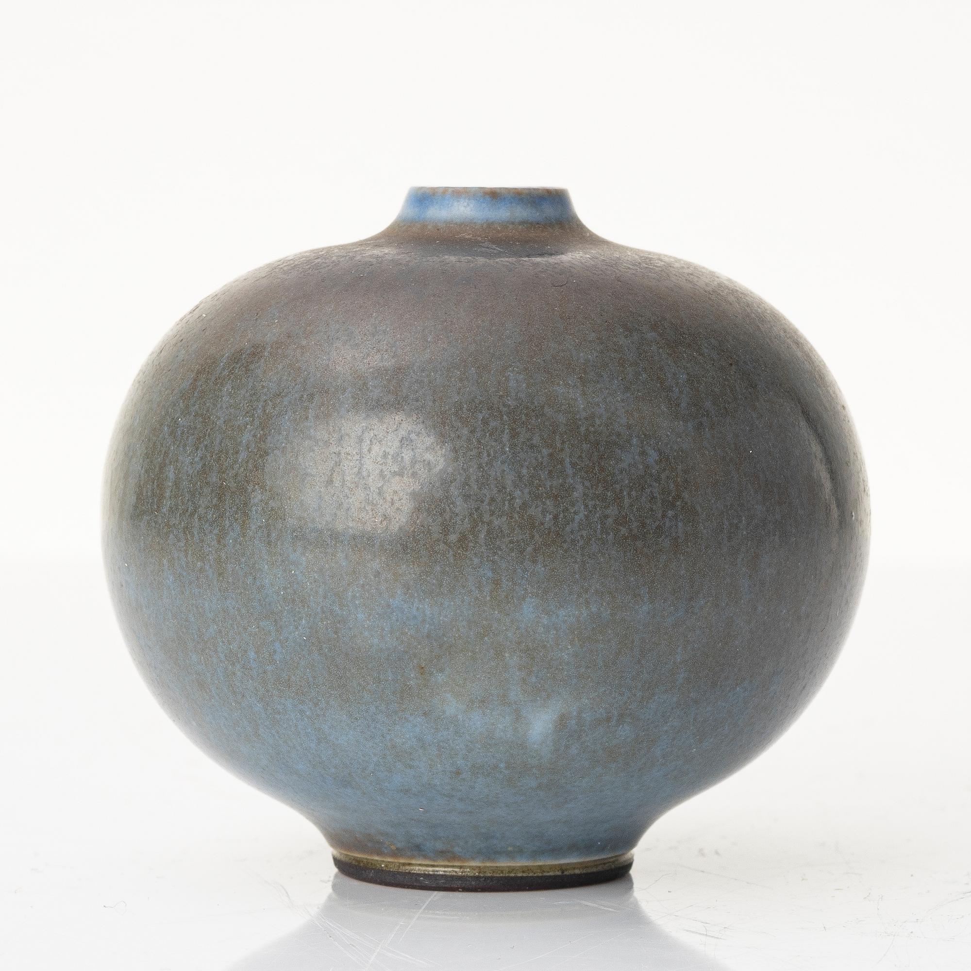 Berndt Friberg, a stoneware miniature vase, Gustavsbergs Studio, Sweden.