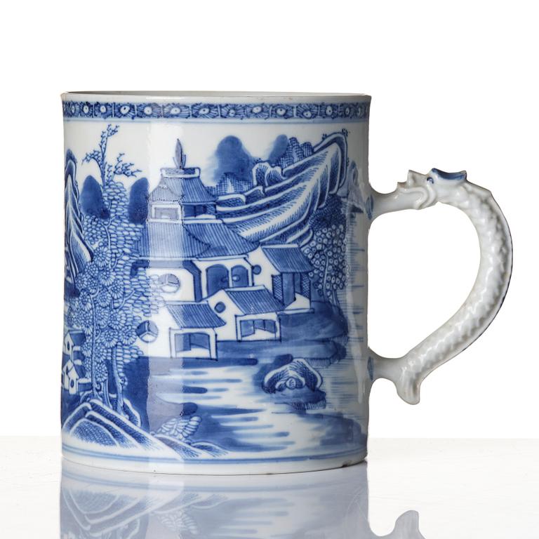 Stop, porslin. Qingdynastin, Qianlong (1736-95).