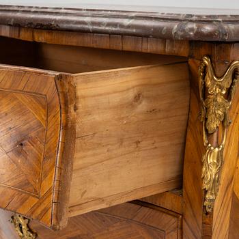 A Rococo chest of drawers by Johan Noraeus (master in Stockholm 1769-1781).
