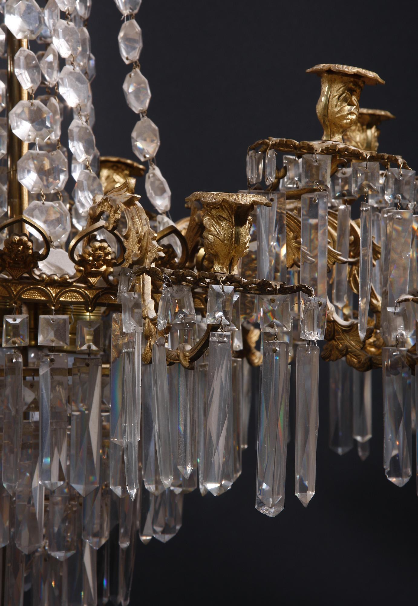 LJUSKRONA, nyrokoko, 1800-talets andra hälft. H 112.