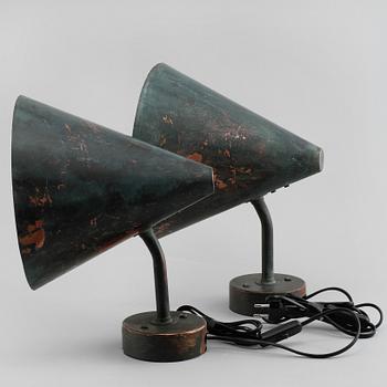 VÄGGLAMPOR, ett par, Hans Agne Jakobsson, Markaryd, 1900-talets fjärde kvartal.