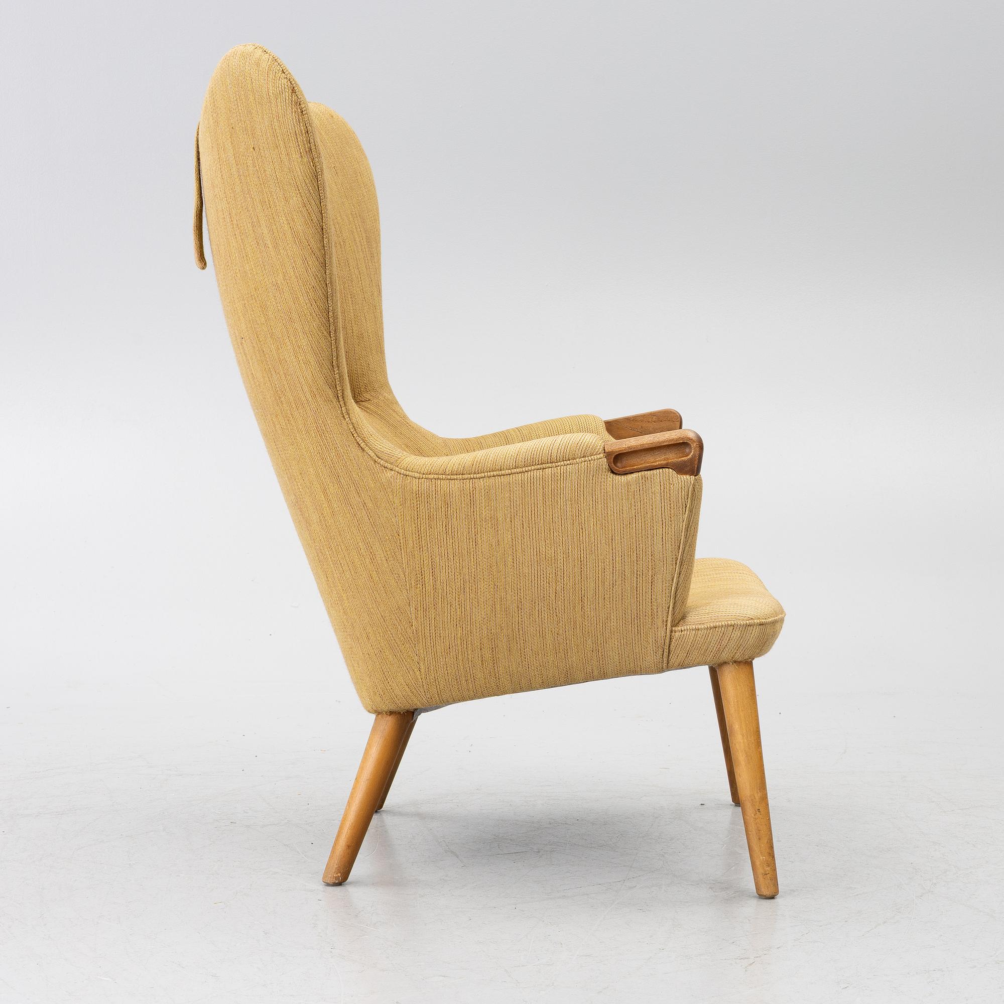 Hans J. Wegner, An armchair “Mama Bear” variant, Johannes Hansen, 1960s.